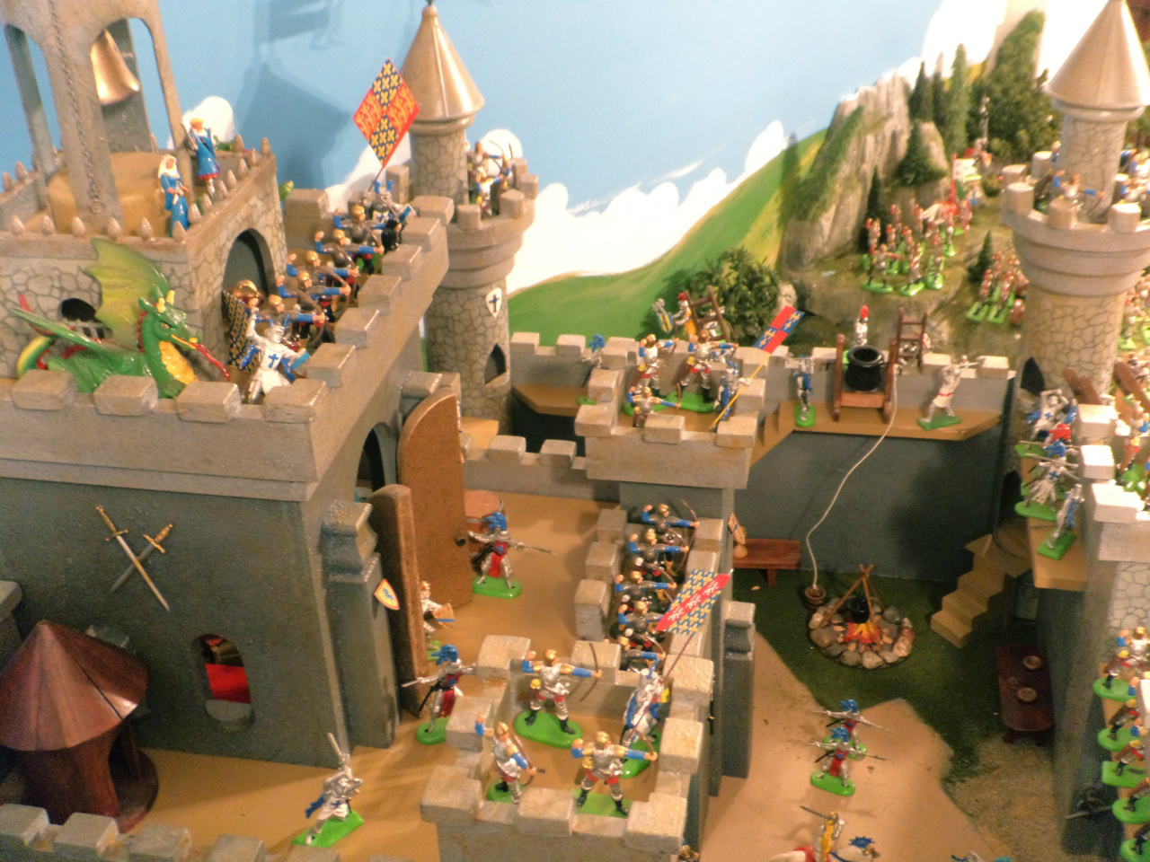 Castle Siege Diorama - www.marksdioramas.com