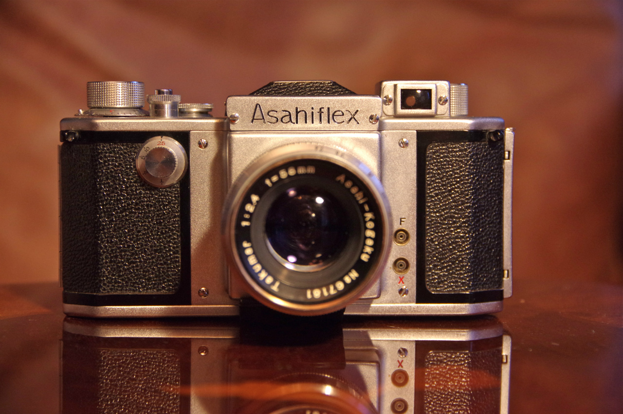 売り出し純正 【歴史的名機 動作良好 ⅡA型 アサヒフレックス最高傑作】Asahiflex フィルムカメラ